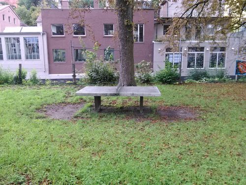 Tischtennis bei Kanalstraße 15