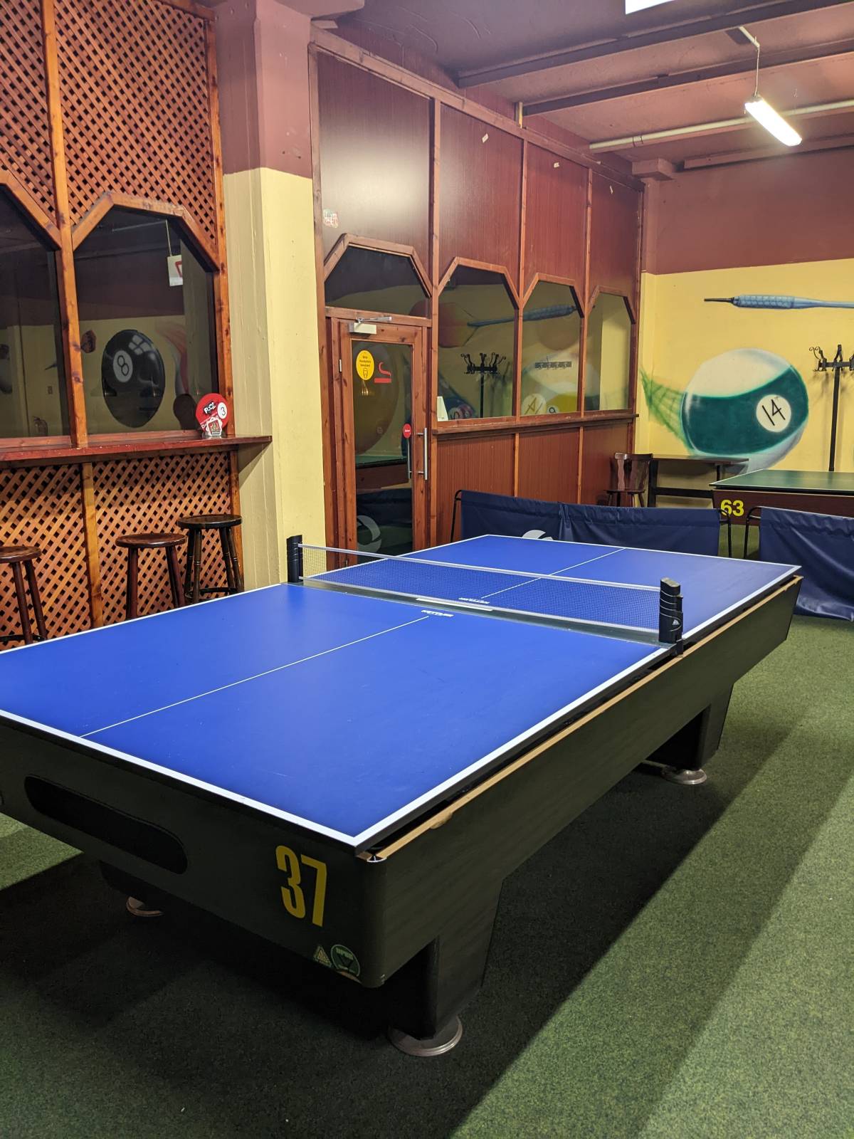 Tischtennis bei Kipsdorfer Str. 100