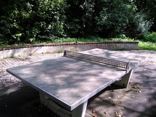 Tischtennis bei Thomas-Breit-Straße