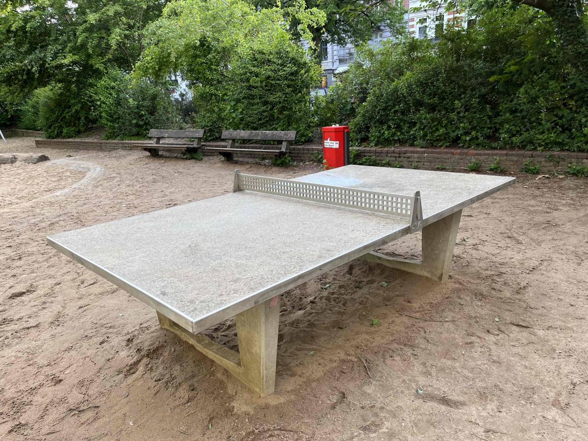 Tischtennis bei Löwenstraße