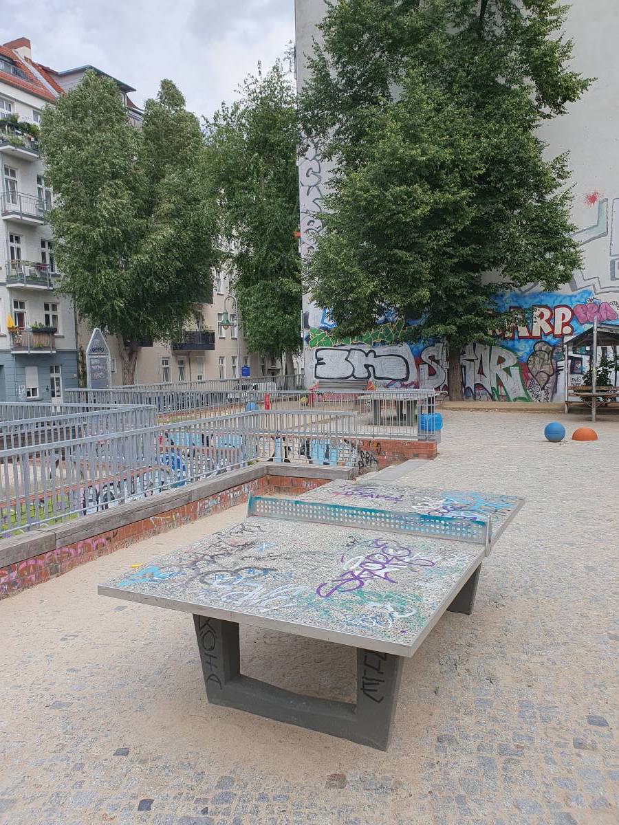 Tischtennis bei Jablonskistraße 35