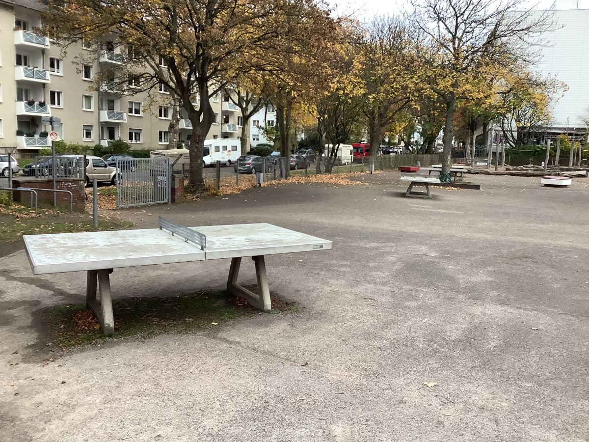 Tischtennis bei Karolinenstraße