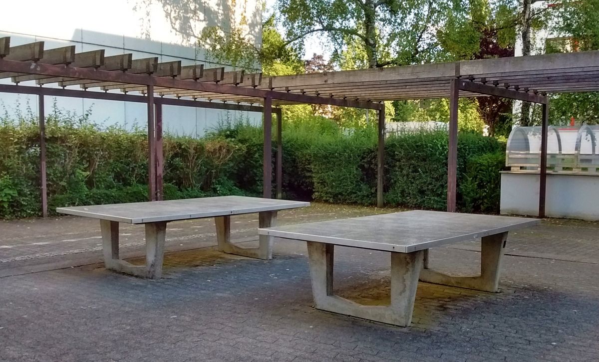 Tischtennis bei Gräfelfinger Straße 12
