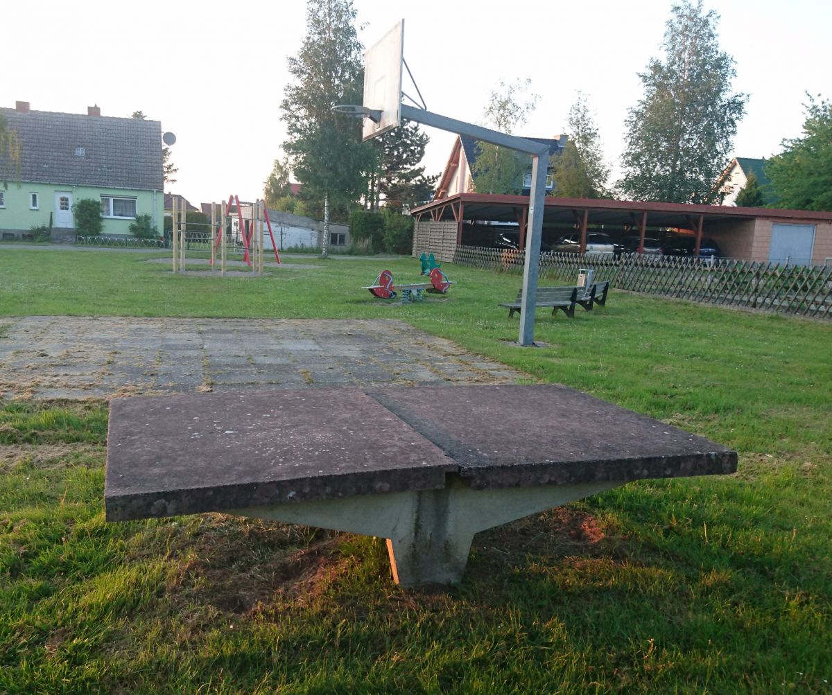 Tischtennis bei Mecklenburger Straße