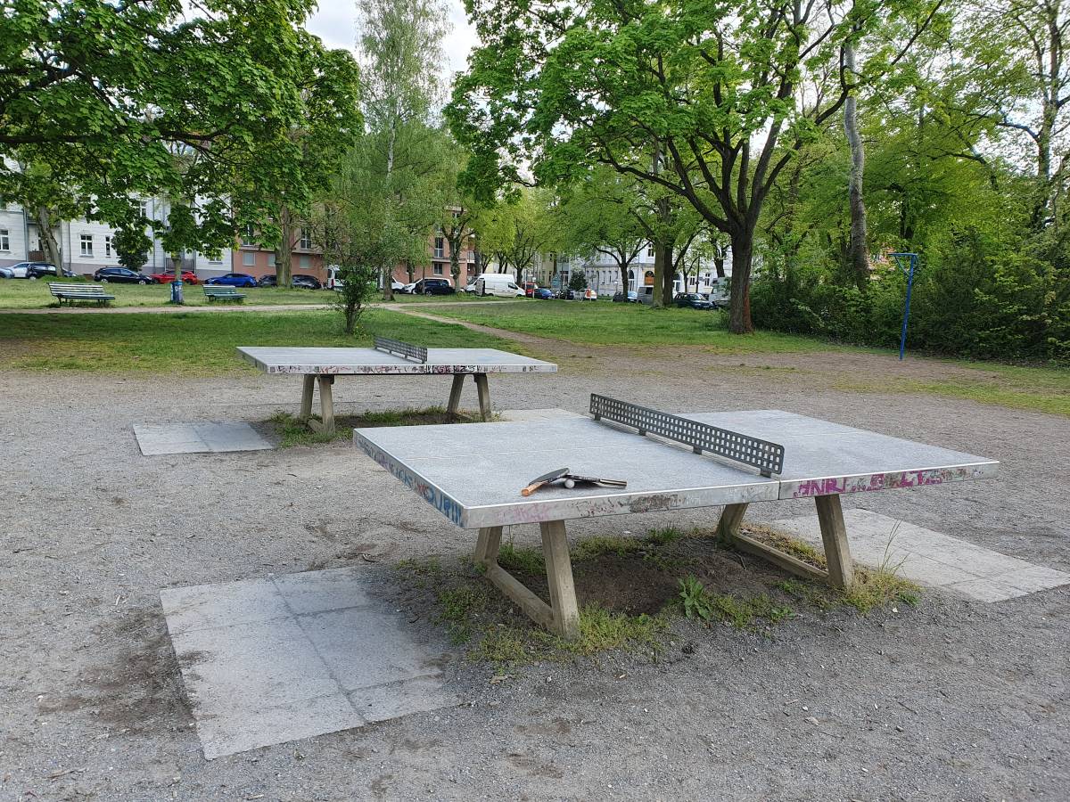 Tischtennis bei Dahmestraße 16