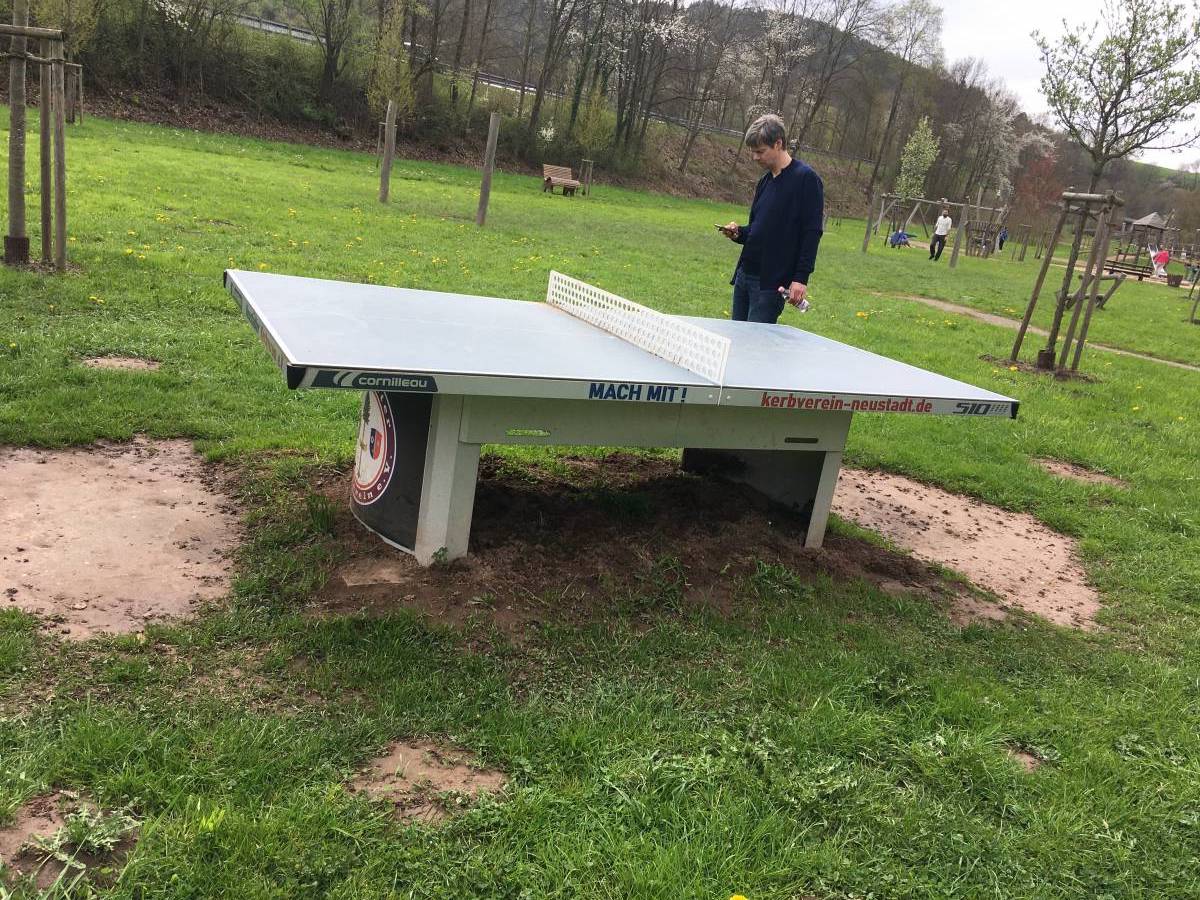 Tischtennis bei B 426