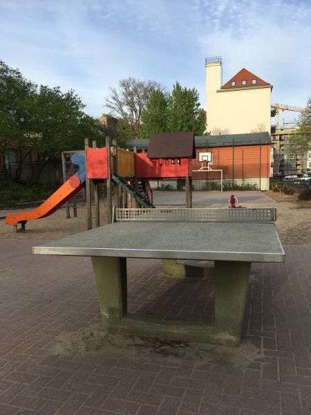 Tischtennis bei Saltykowstraße