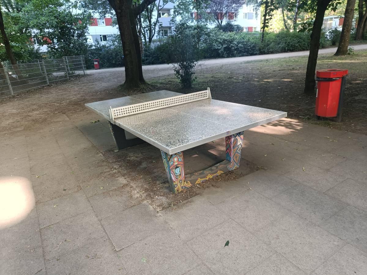 Tischtennis bei Wiesendamm 133