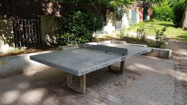 Tischtennis bei Salvador-Allende-Straße 1