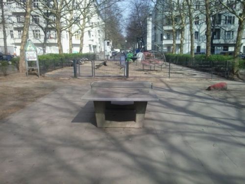 Tischtennis bei Schillerpromenade