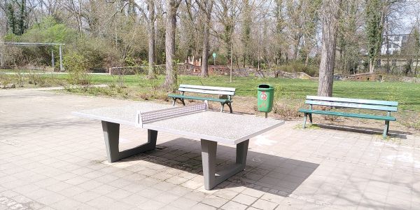 Tischtennis bei Großmannstraße 13