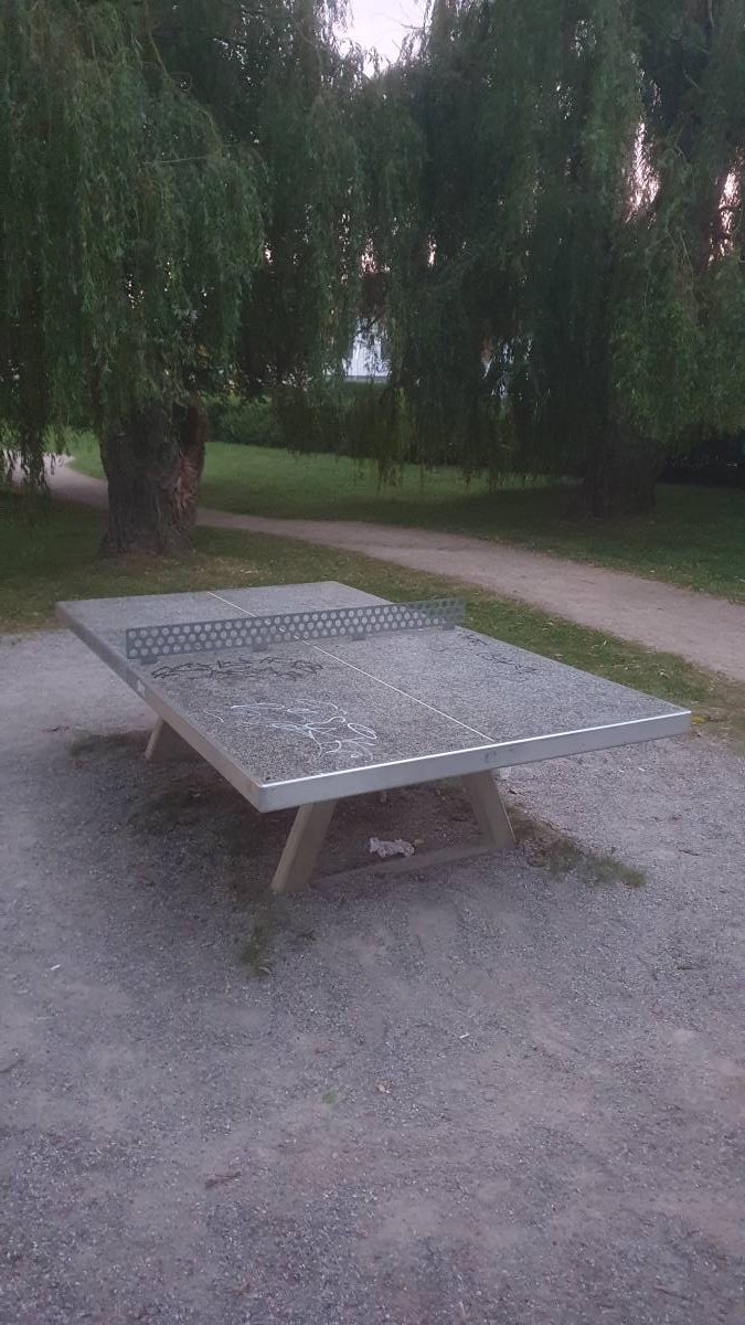 Tischtennis bei Karl-Risch-Straße