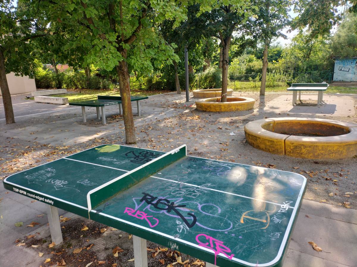 Tischtennis bei Stormstraße