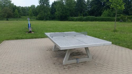 Tischtennis bei Rainweg 8