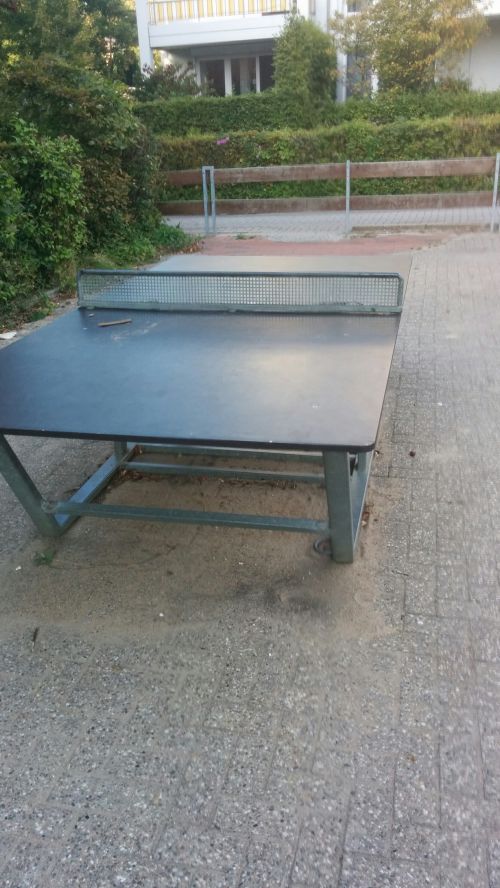 Tischtennis bei Winkelmannstraße 14