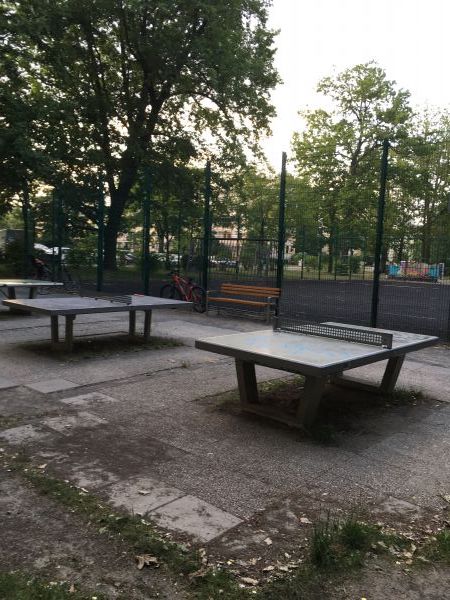 Tischtennis bei Erich-Weinert-Straße 33