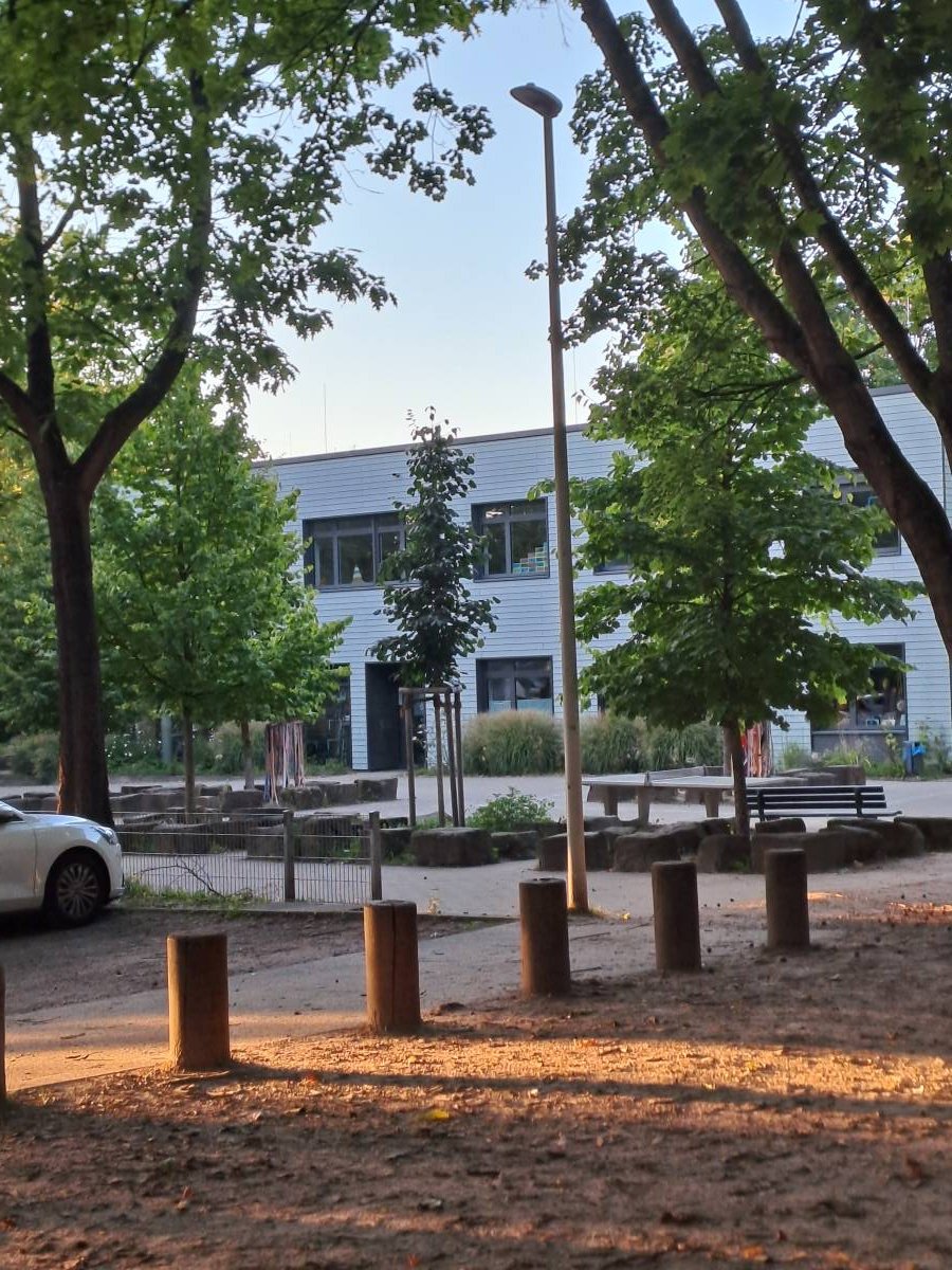 Tischtennis bei Pastor-Kurt-Padberg-Weg