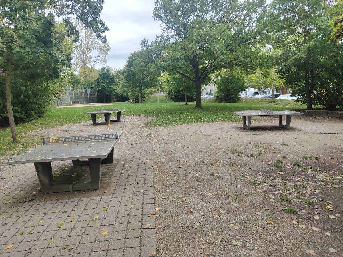 Tischtennis bei Cadolzburger Straße
