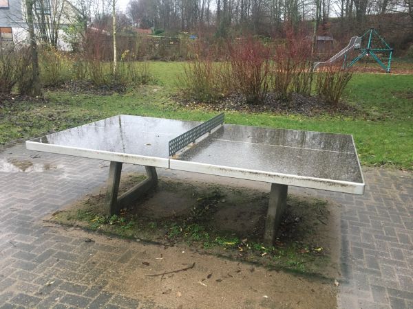 Tischtennis bei Kantstraße