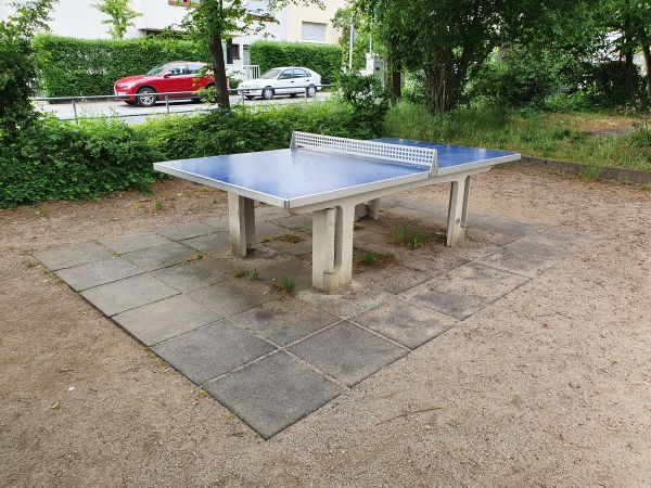 Tischtennis bei Comeniusstraße