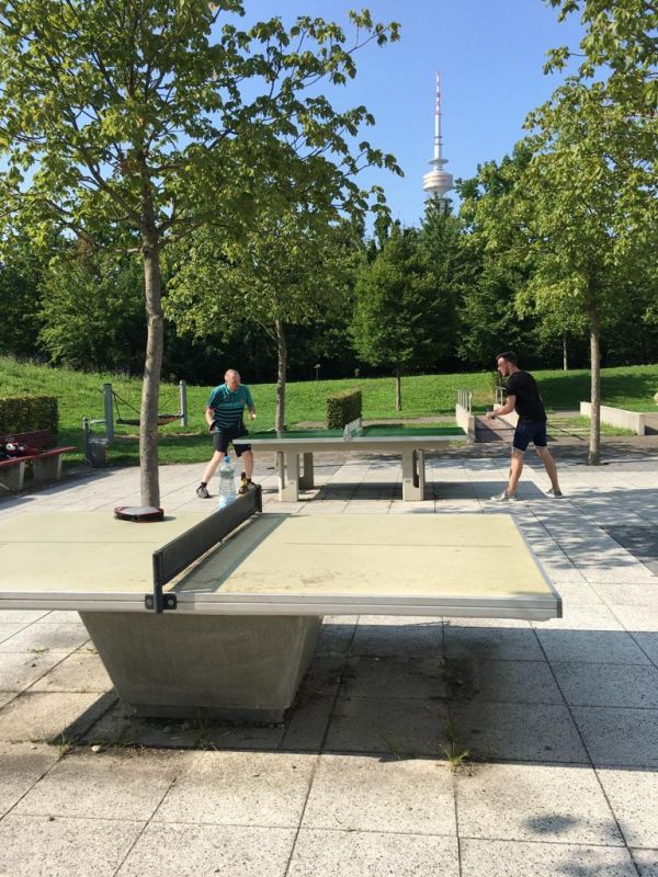 Tischtennis bei Ackermannstraße 47