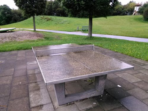 Tischtennis bei Graf-Stauffenberg-Straße 6