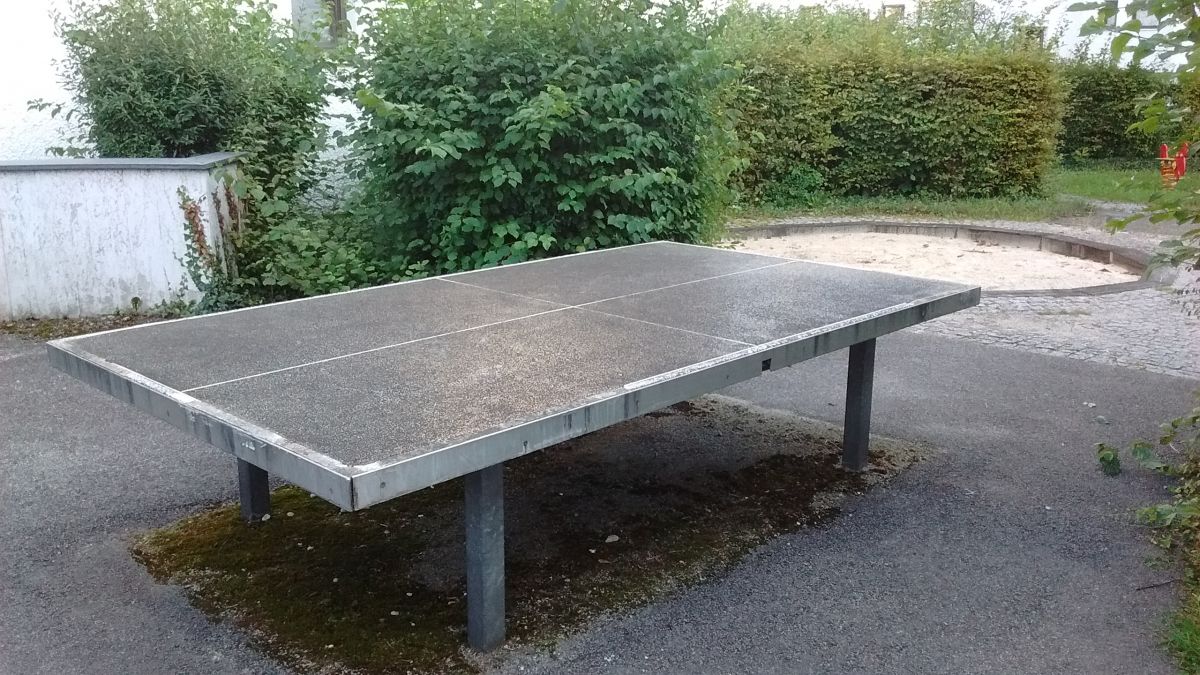 Tischtennis bei Stiftsbogen 12
