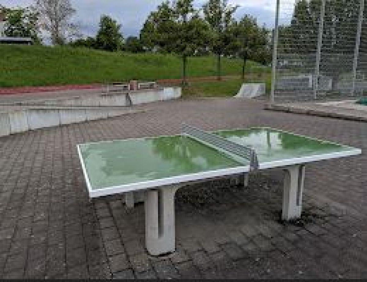 Tischtennis bei Göbricher Straße