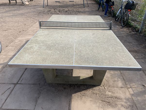 Tischtennis bei Adolfplatz 1