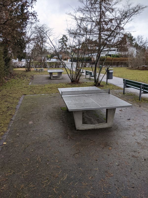 Tischtennis bei Painbreitenstraße