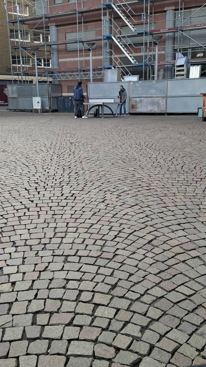 Tischtennis bei Kronenplatz