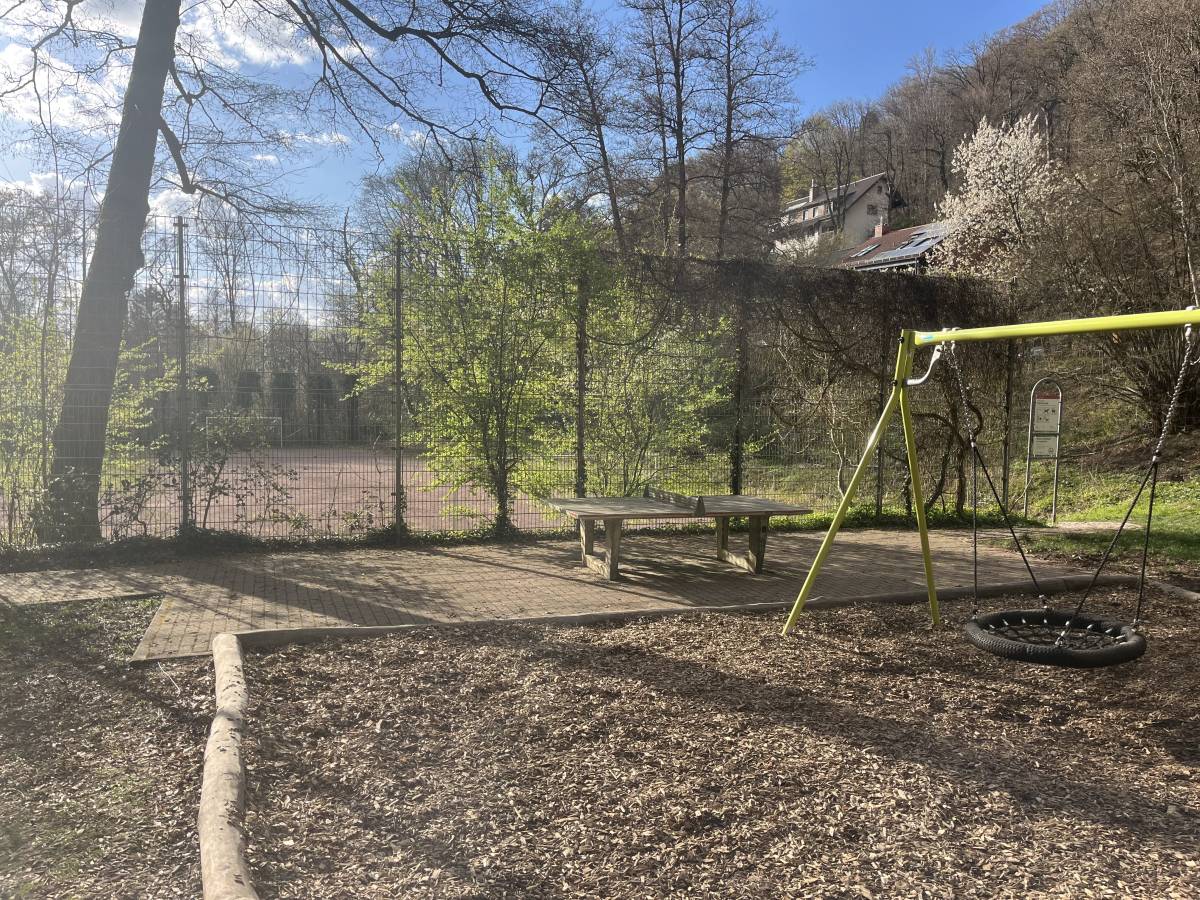 Tischtennis bei Mühltalstraße