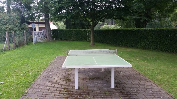 Tischtennis bei Emil-Völker-Straße 10