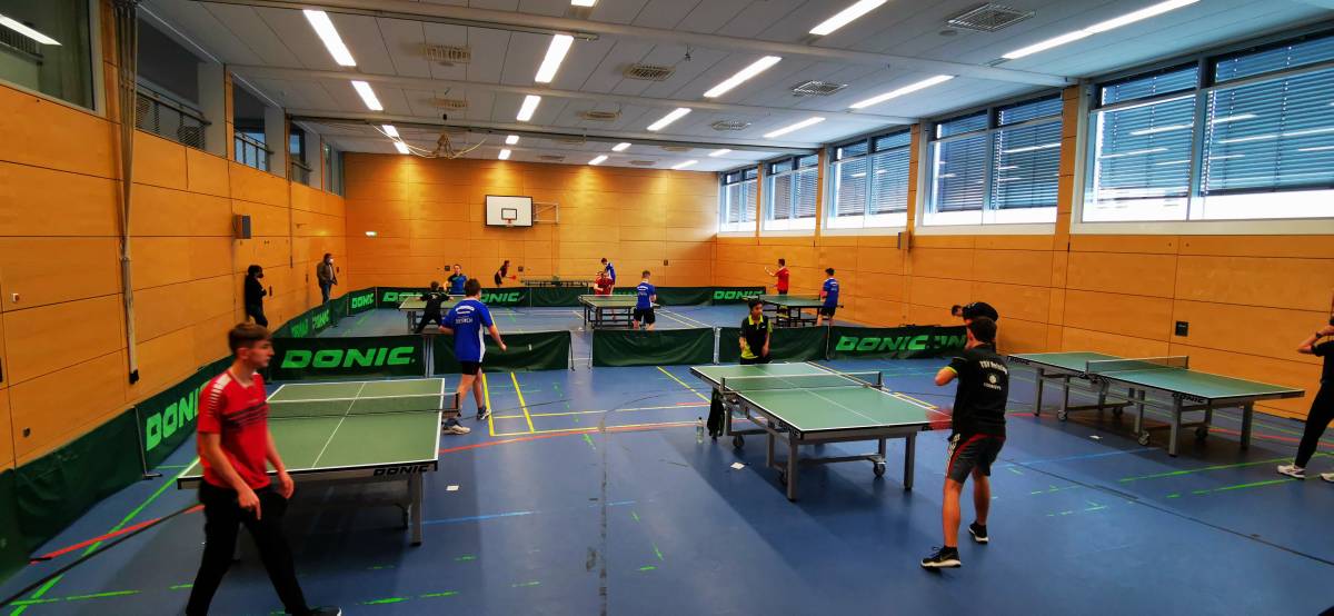 Tischtennis bei Hauptstraße
