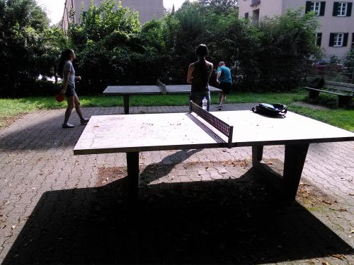 Tischtennis bei Holzbachstraße 31