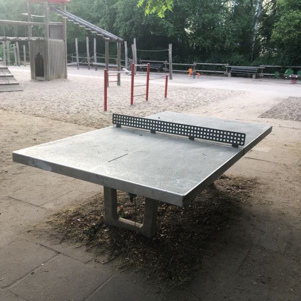 Tischtennis bei Hermann-Jansen-Straße