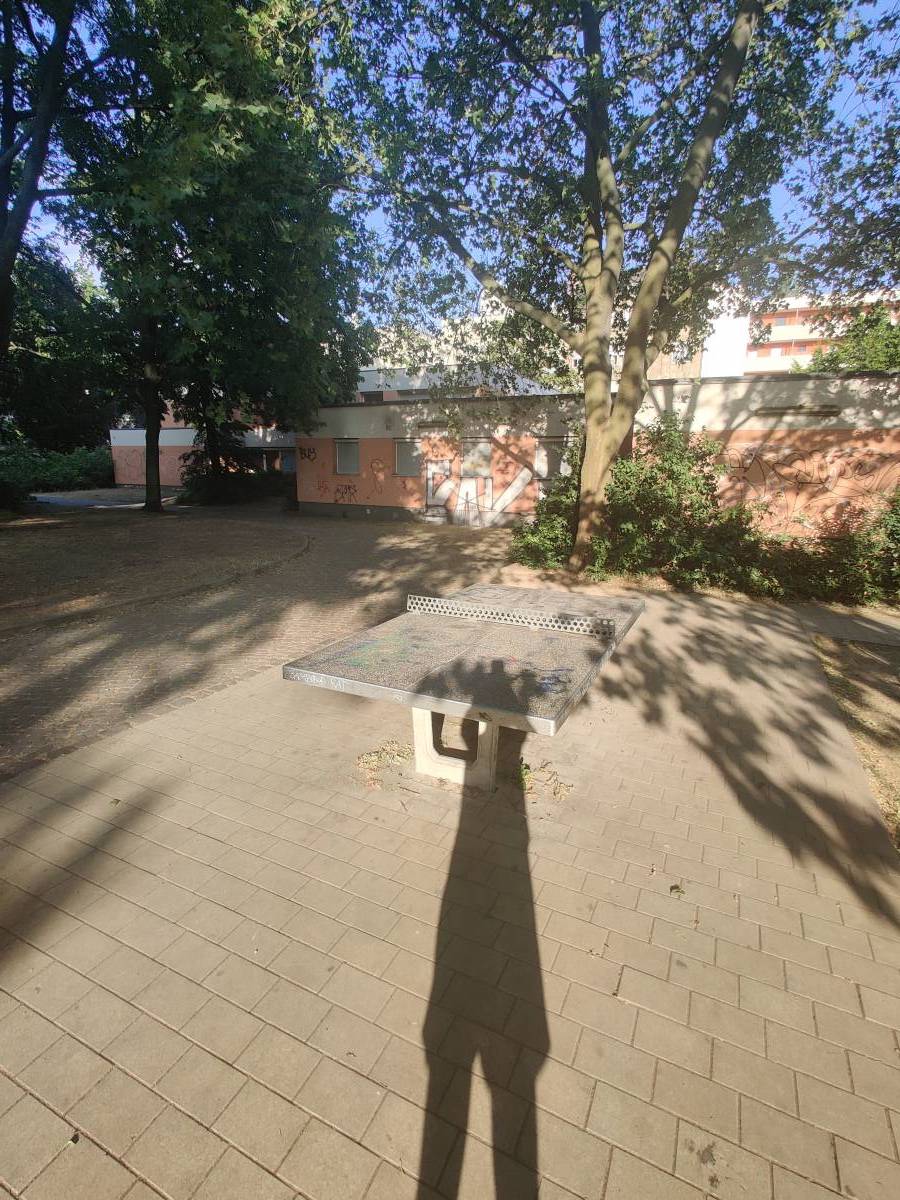 Tischtennis bei Feldstraße 20