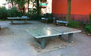 Tischtennis bei Mokrystraße 13