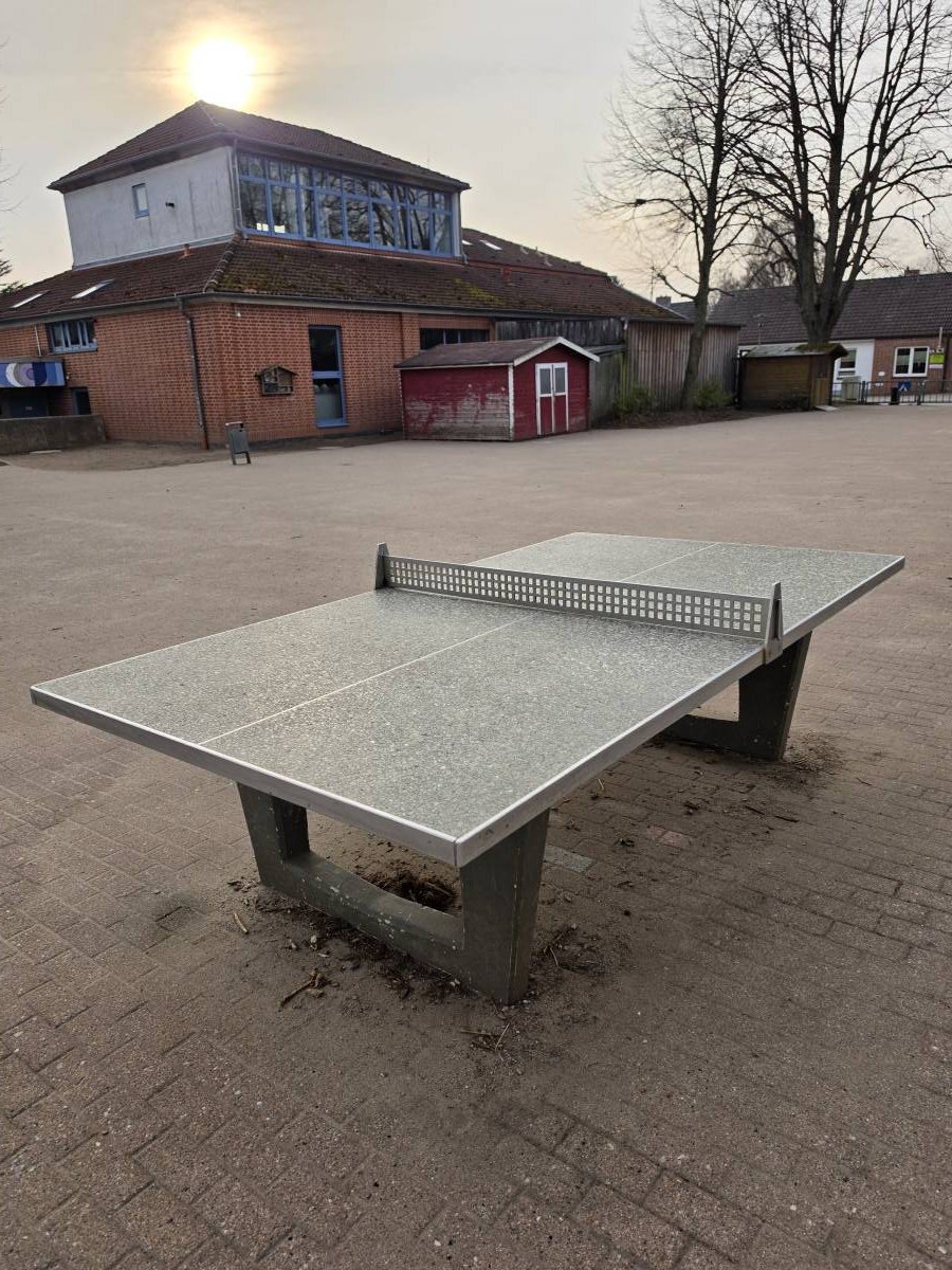 Tischtennis bei Segeberger Straße