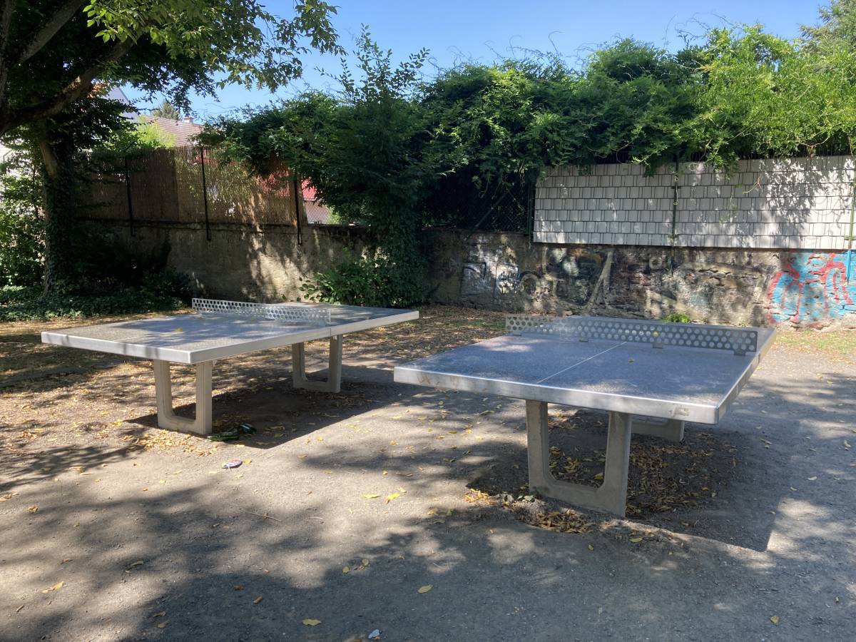 Tischtennis bei Herborner Straße