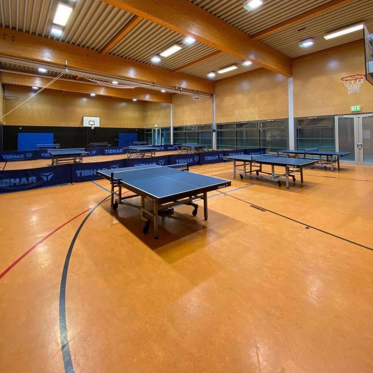 Tischtennis bei Rudolf-Breitscheid-Straße