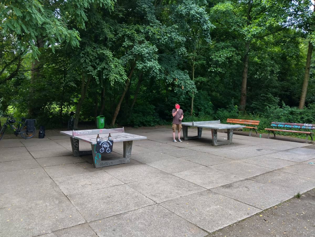 Tischtennis bei Silberahorn Allee