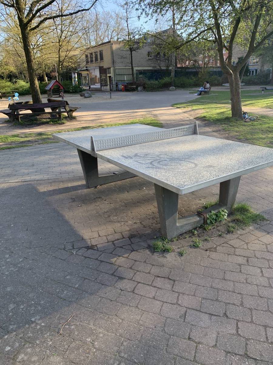 Tischtennis bei Kantstraße 6