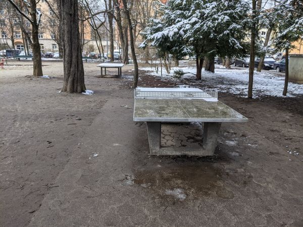 Tischtennis bei Perhamerstraße 72