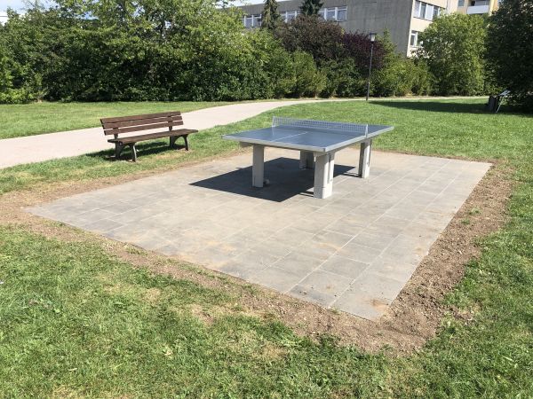 Tischtennis bei Keferloher Straße