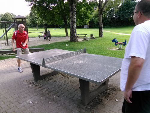 Tischtennis bei Sperberstraße 11