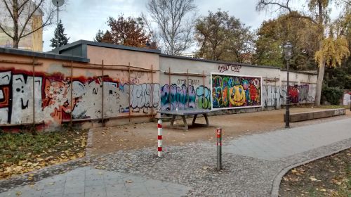 Tischtennis bei Richardstraße 95