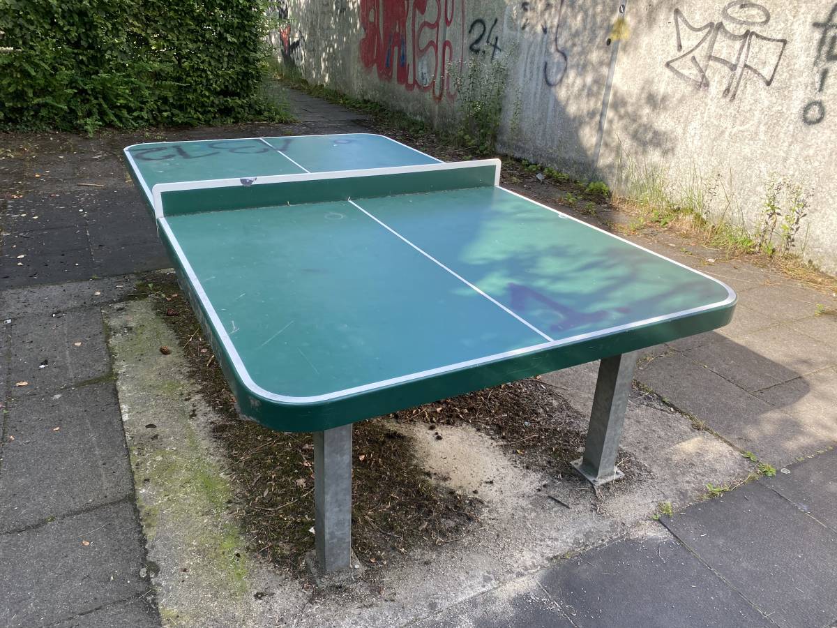 Tischtennis bei Offenbachstraße 2