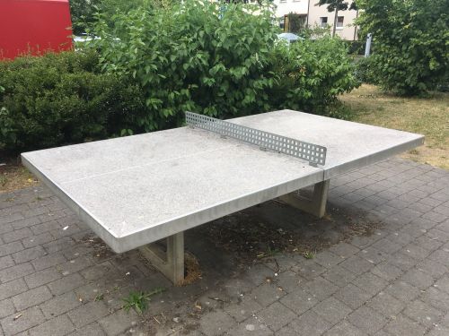 Tischtennis bei Kanonikus-Schwab-Straße 3C