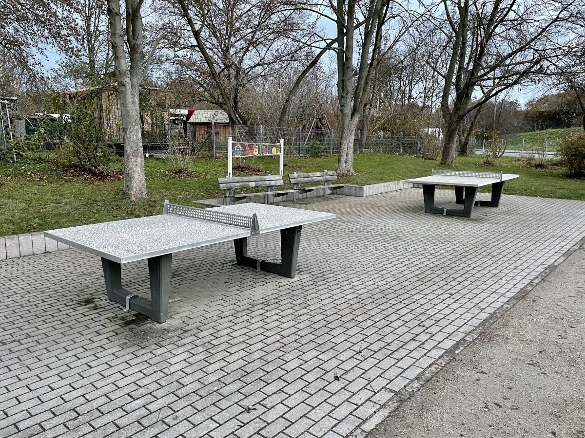 Tischtennis bei Felix-Auerbach-Straße